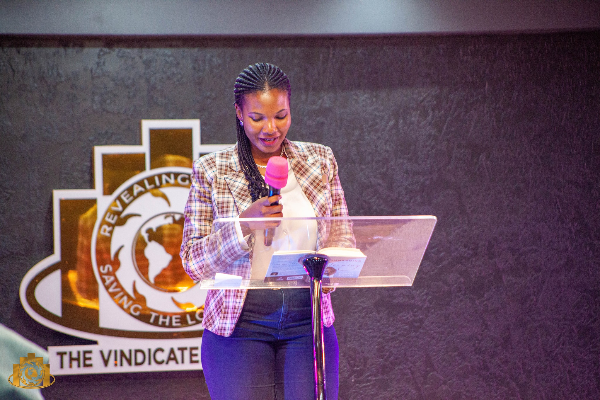 502718082_1274677847998071_1451936177373413841_n